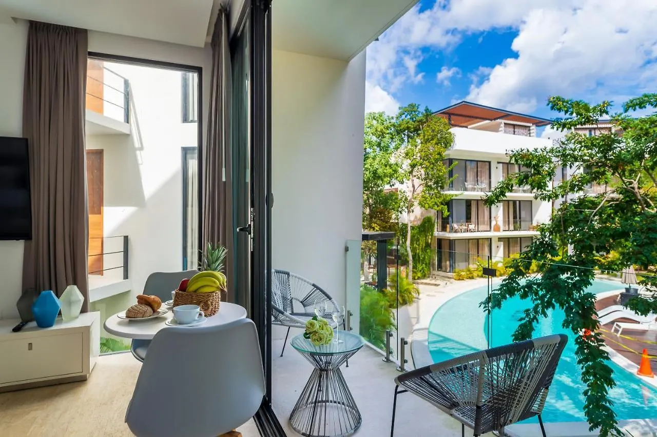 Hotel-Style Room In Condominium With Gym And Spa Included Tulum Apartment