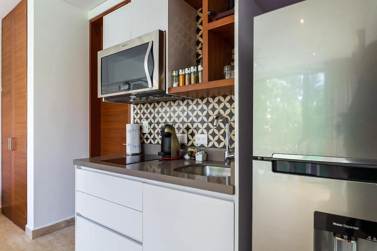 Apartment Hotel-Style Room In Condominium With Gym And Spa Included Tulum Mexico